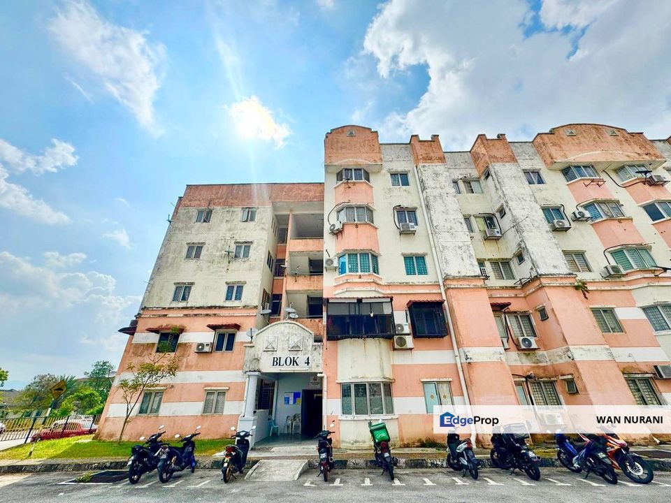 Full Loan Pangsapuri Mutiara Subang Shah Alam With Lift, Selangor, Subang