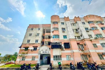 Pangsapuri Mutiara Subang