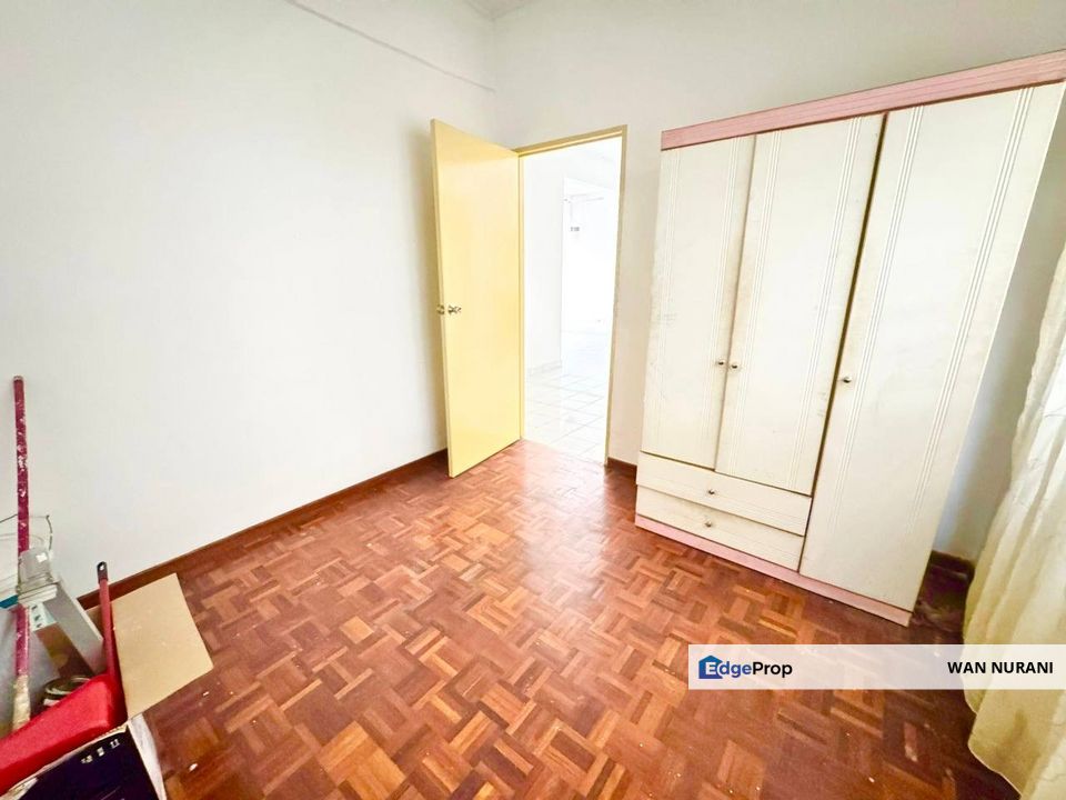 Full Loan Pangsapuri Mutiara Subang Shah Alam With Lift, Selangor, Subang