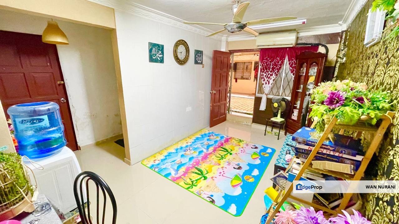 Ground Floor Flat Pandan Indah Blok AH Pandan Indah Ampang For Sale, Selangor, Ampang