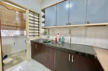 Sri Kinabalu Condominium