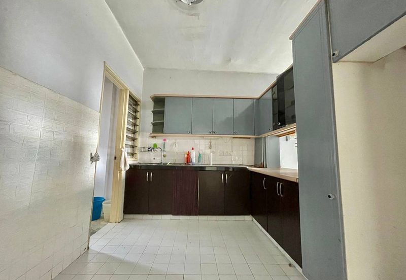 Sri Kinabalu Condominium