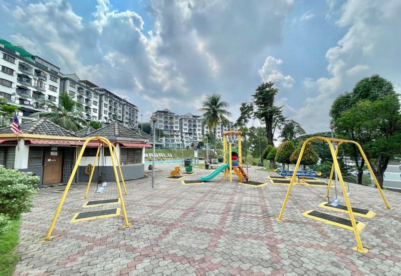 Sri Kinabalu Condominium