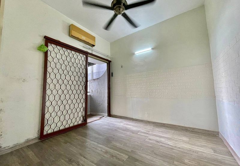 Sri Kinabalu Condominium