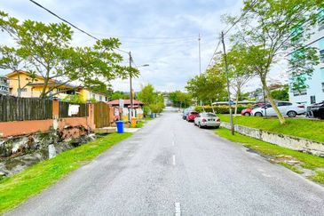 Seksyen 3, Shah Alam