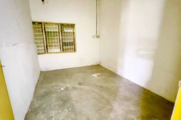 Jalan Bukit Kemuning