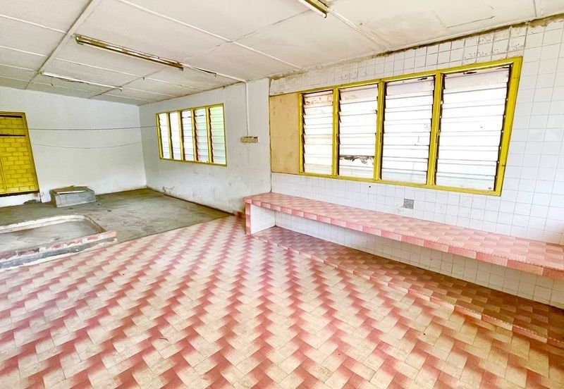 Jalan Bukit Kemuning