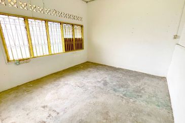 Jalan Bukit Kemuning