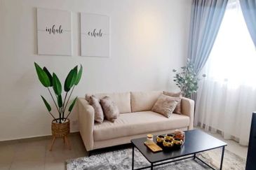 Tangerine Suites @ Sunsuria City