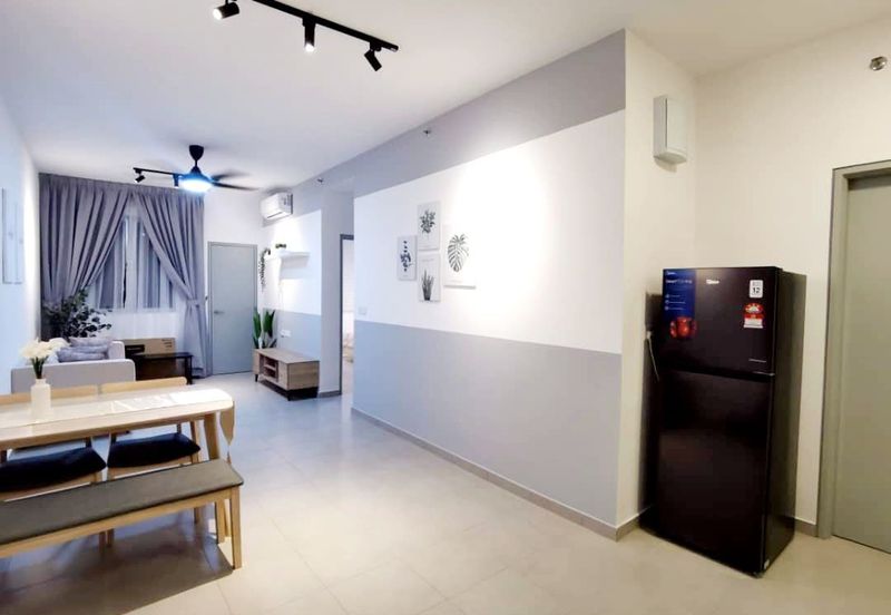 Tangerine Suites @ Sunsuria City **