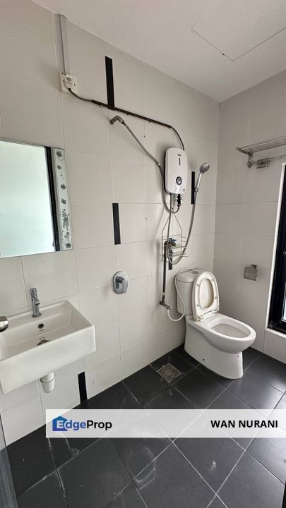 Near KTM  Studio Unit @ Suria Jaya, Seksyen 16, Shah Alam , Selangor, Shah Alam