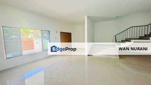 Double Storey Superlink House Seksyen 8 Petaling Jaya Selangor, Selangor, Petaling Jaya