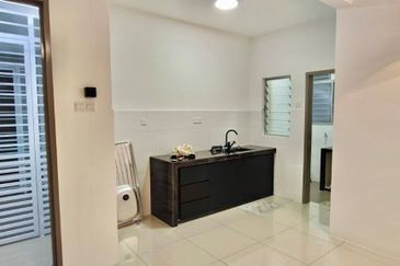 Platinum Splendor Residence