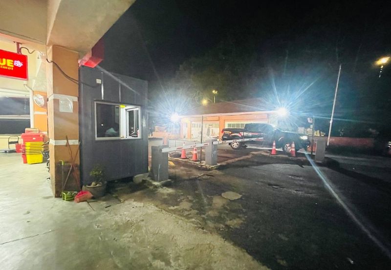 Residensi Bistaria, Ukay Bistari