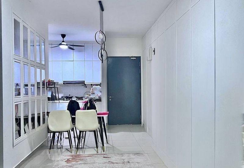 The Hipster @ Taman Desa