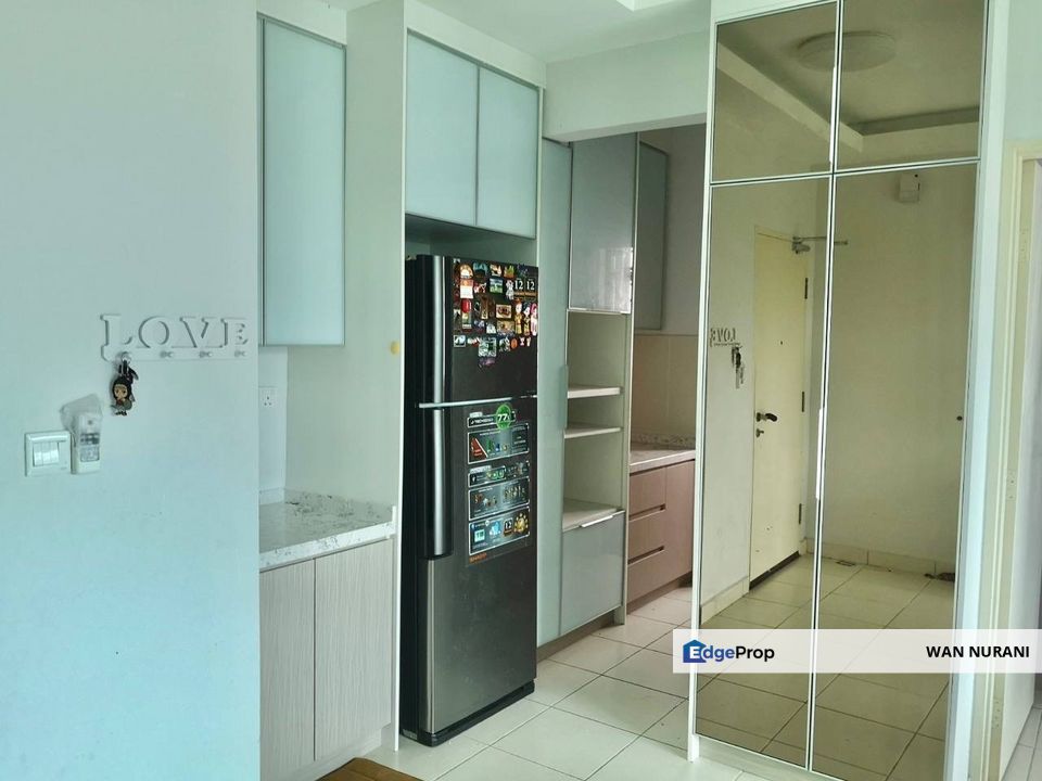Fully Furnished Prima One Laman View Cyberjaya Selangor For Sale, Selangor, Cyberjaya