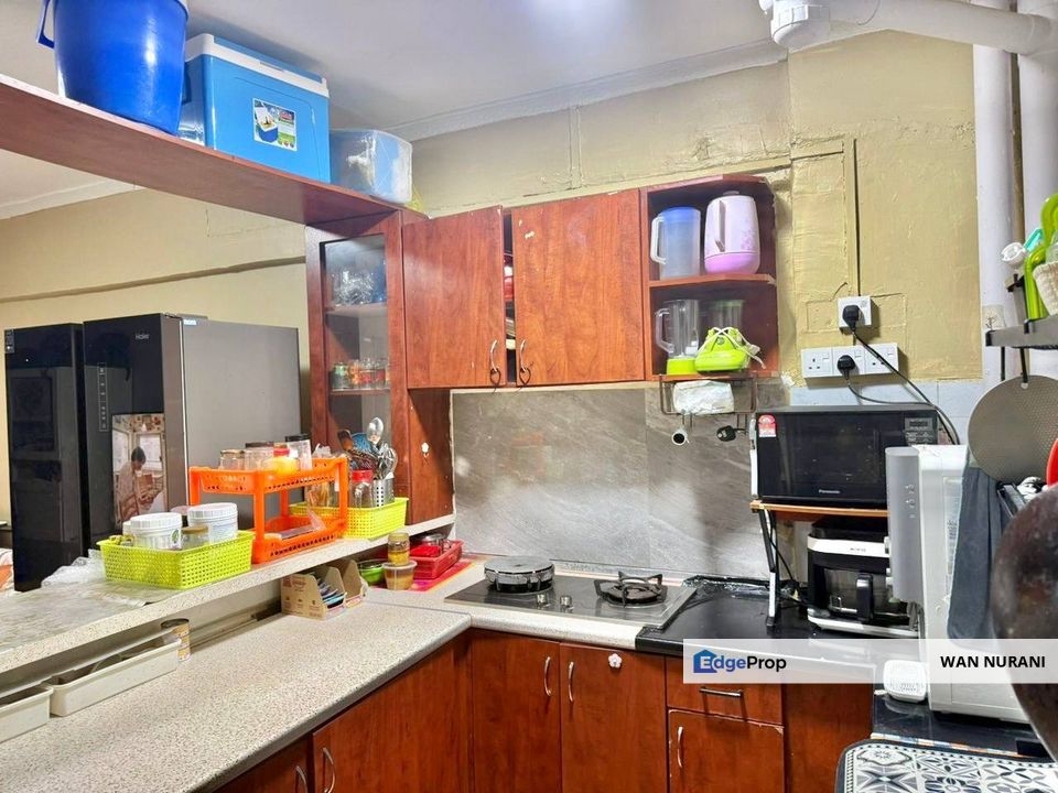 Freehold Pangsapuri Segar Ria Taman Bukit Segar Cheras KL For Sale, Kuala Lumpur, Cheras