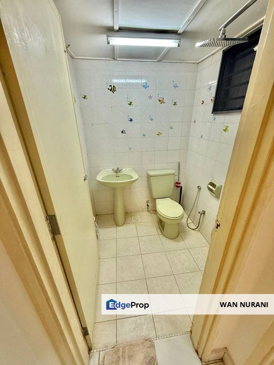 NEAR MRT Mutiara Serdang Condominium (Turf View) FOR SALE, Selangor, Seri Kembangan