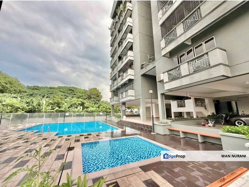 NEAR MRT Mutiara Serdang Condominium (Turf View) FOR SALE, Selangor, Seri Kembangan