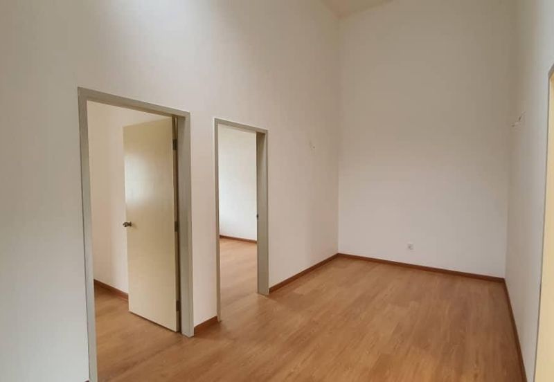 Albury 2, Taman Tasik Senangin