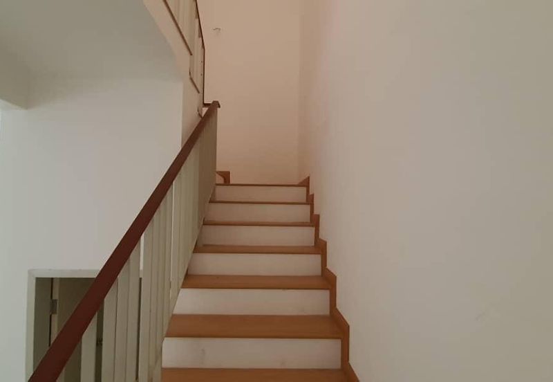 Albury 2, Taman Tasik Senangin