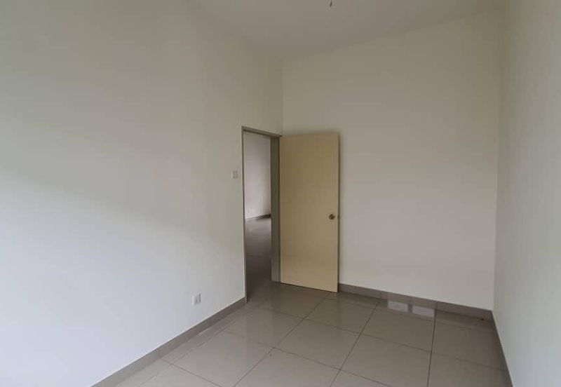 Albury 2, Taman Tasik Senangin