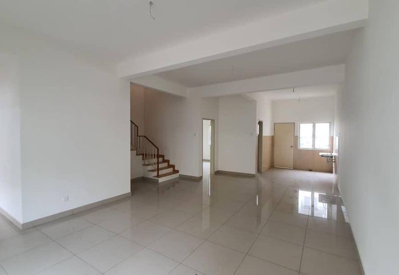 Albury 2, Taman Tasik Senangin