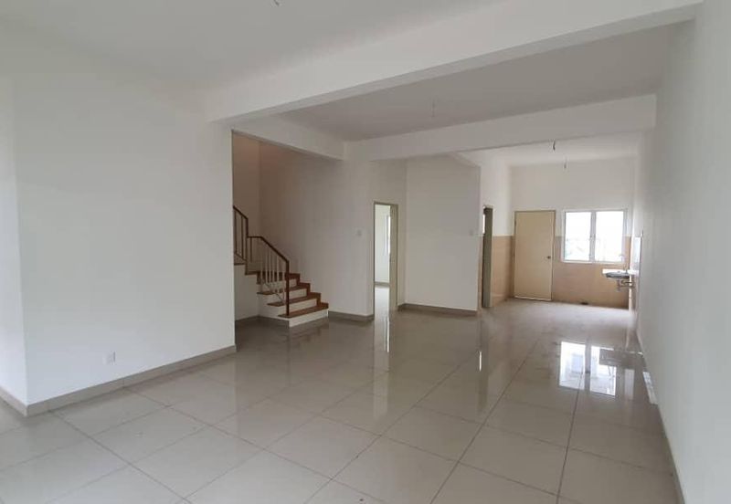 Albury 2, Taman Tasik Senangin