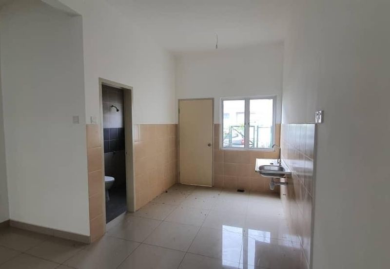 Albury 2, Taman Tasik Senangin