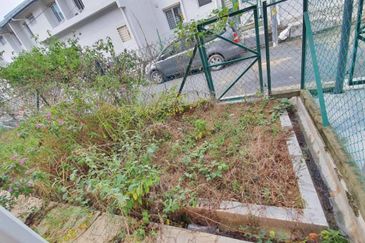 Albury 2, Taman Tasik Senangin