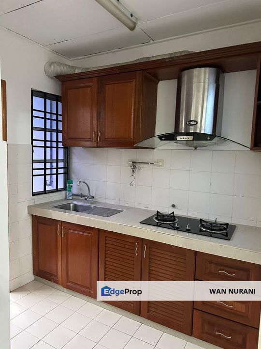 Double Storey Terrace Bandar Bukit Mahkota Seksyen 6 Bangi For Rent, Selangor, Bangi