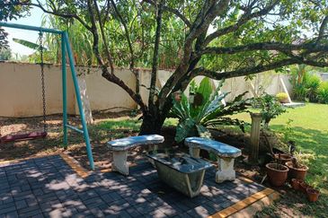 Sungai Buloh Country Resort