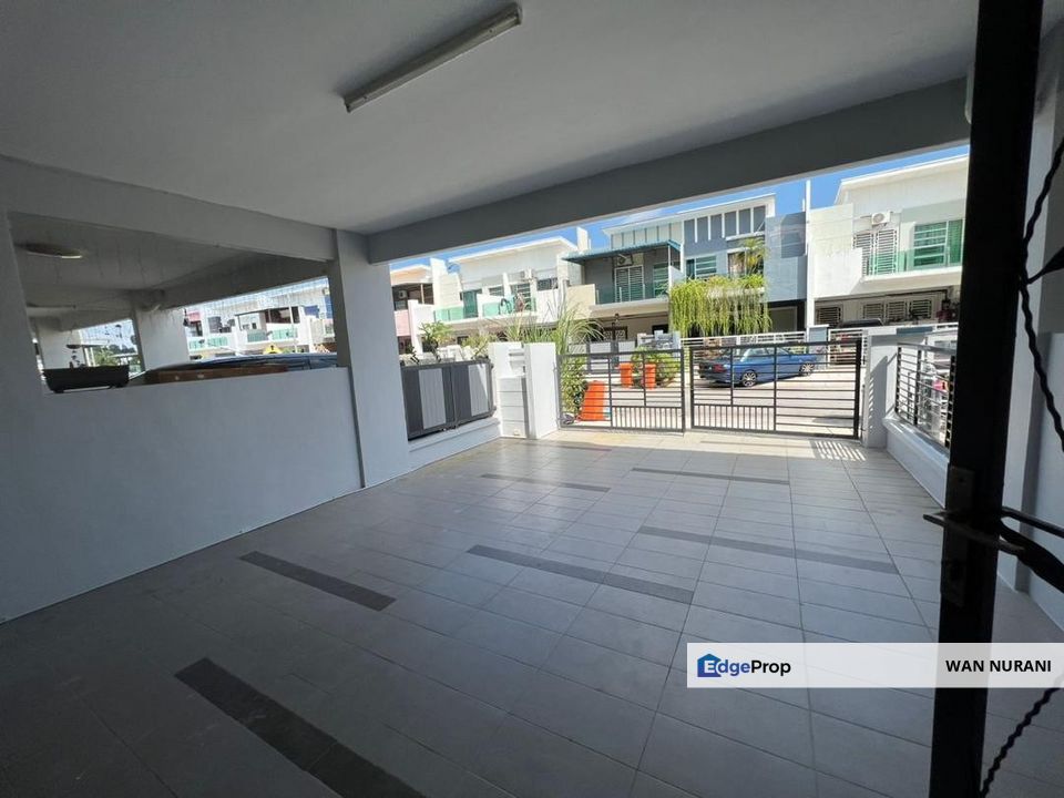 Newly Refurbished Double Storey Terrace HIjayu 3,Bandar Sri Sendayan, Negeri Sembilan For Sale, Negeri Sembilan, Siliau
