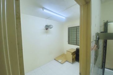 Alam Idaman, Taman Tasik Puchong