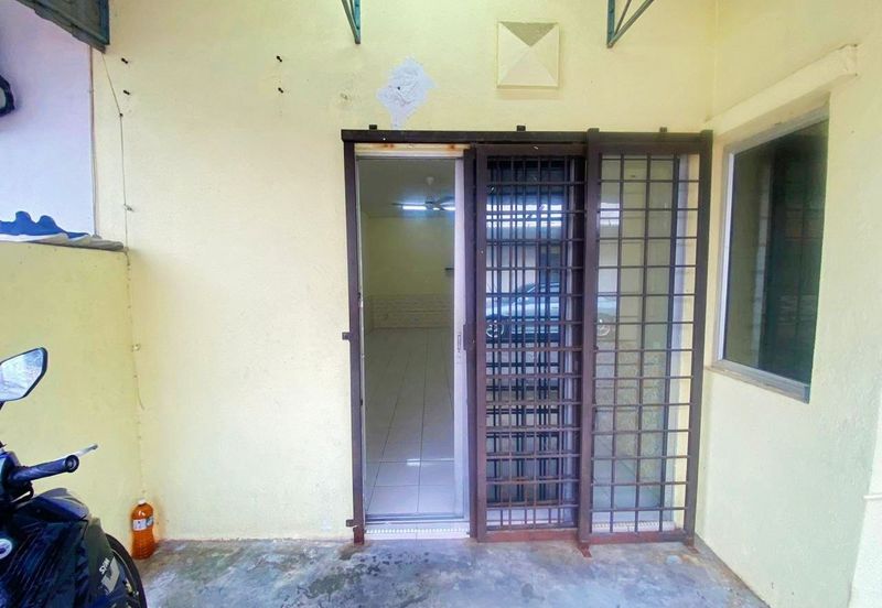 Alam Idaman, Taman Tasik Puchong