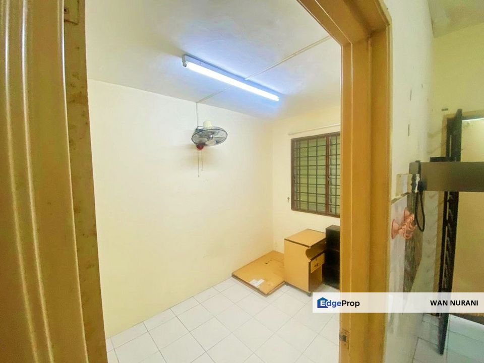 Single Storey Cluster Terrace Alam Idaman Taman Tasik Puchong For Sale, Selangor, Puchong