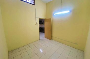 Alam Idaman, Taman Tasik Puchong