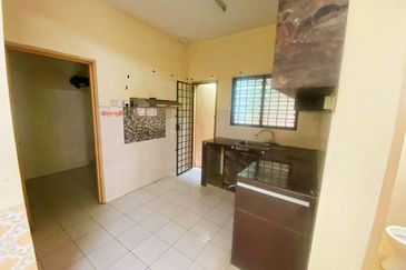 Alam Idaman, Taman Tasik Puchong