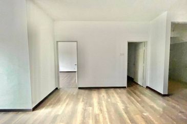 Residensi Anggerik Wira