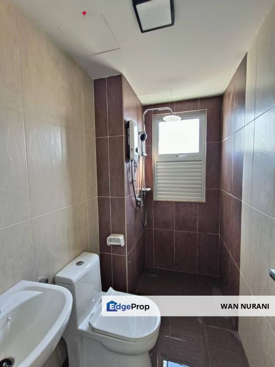 FREEHOLD Partially Furnished Aspire Residence Apartment at Cyberjaya for Sale!, Selangor, Cyberjaya