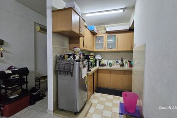 Sri Gotong Apartment
