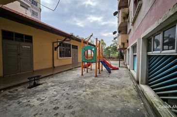 Sri Gotong Apartment