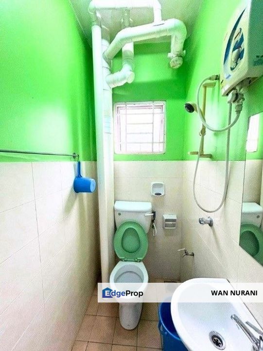Casa Riana Seri Kembangan Selangor Kitchen Reno with Balcony For Sale, Selangor, Puncak Jalil