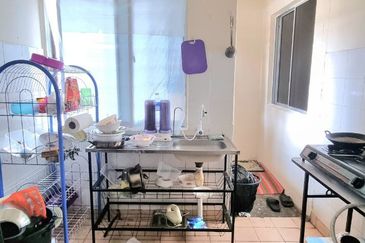 Pangsapuri Damai, Subang Bestari