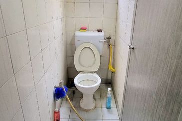 Pangsapuri Damai, Subang Bestari