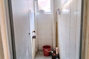 Pangsapuri Damai, Subang Bestari