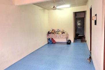 Pangsapuri Damai, Subang Bestari