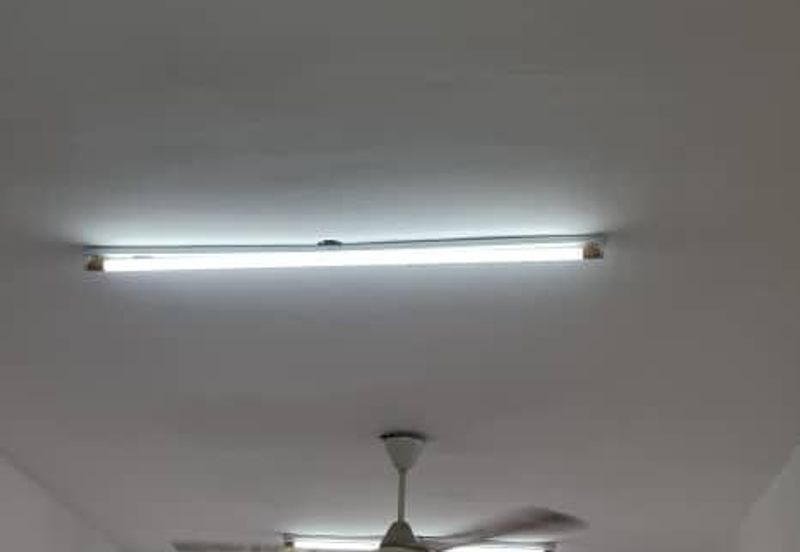 Pangsapuri Sri Raya, Ukay Perdana