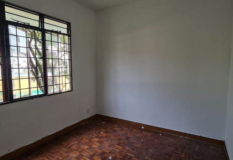 Pangsapuri Sri Raya, Ukay Perdana