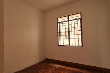 Pangsapuri Sri Raya, Ukay Perdana